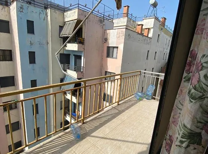 Steezy Household Apartment